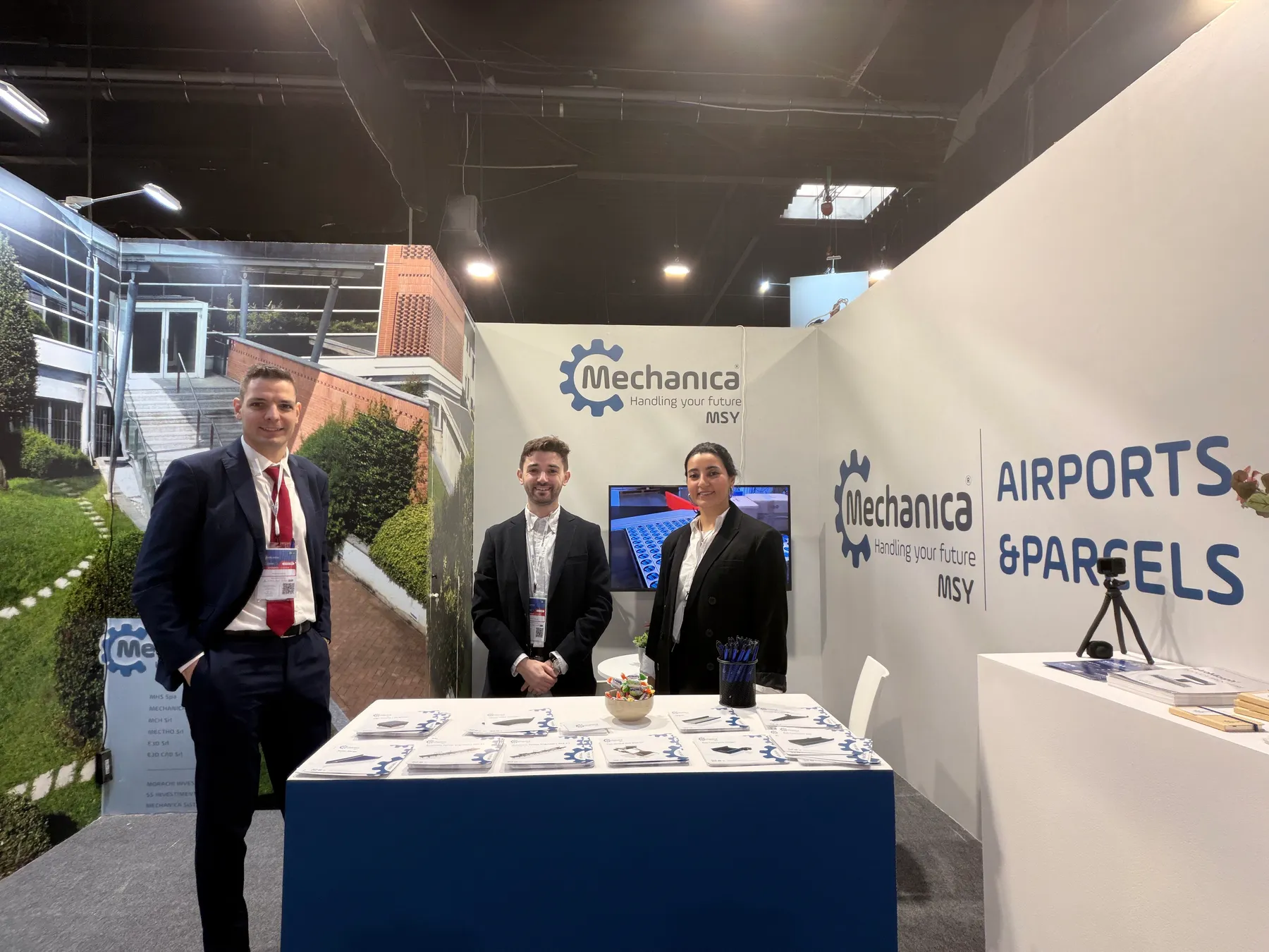 The team, ready for visitors